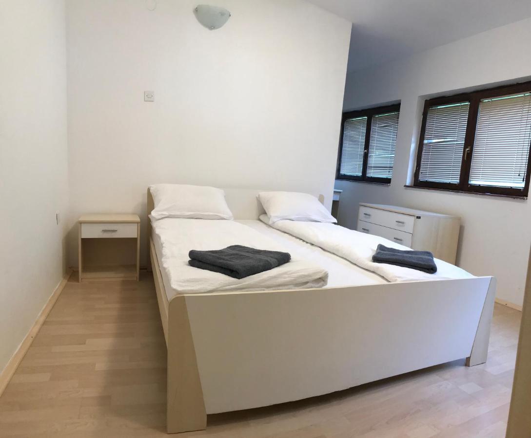 Apartmani Kosuta Tjentiste Εξωτερικό φωτογραφία