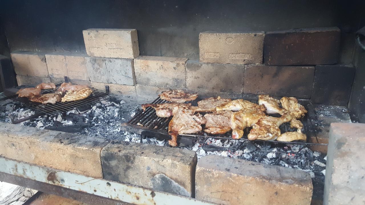 Apartmani Kosuta Tjentiste Εξωτερικό φωτογραφία